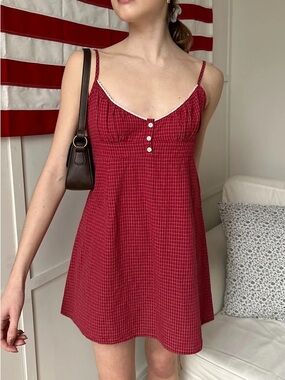 brandy melville red gingham dress MODEL HEIGHT Brandy Melville | Dresses |